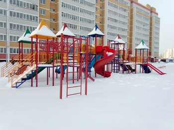 Двор